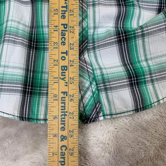 BKE Tailored Fit Mens Small Green Plaid Western Button Down Shirt Long Sleeve - Picture 8 of 10